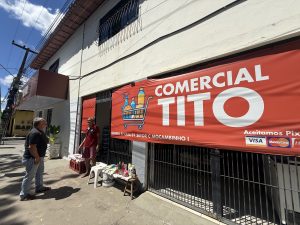 Comercial Tito, bairro Mocambinho. (Foto: Thiago Santos